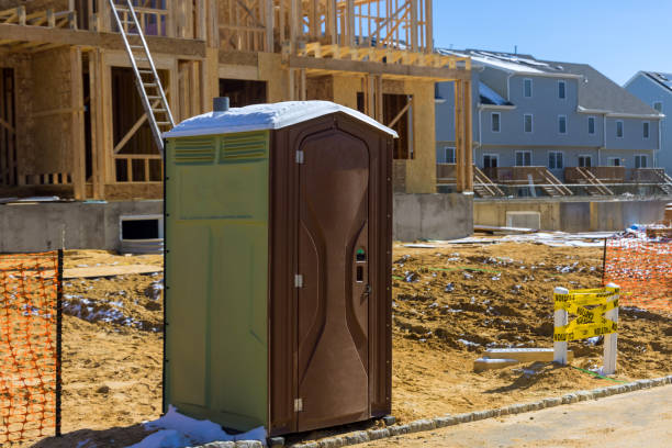 Porta potty delivery and setup in Brighton, MI