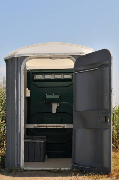 Best Luxury portable toilet rental  in Brighton, MI